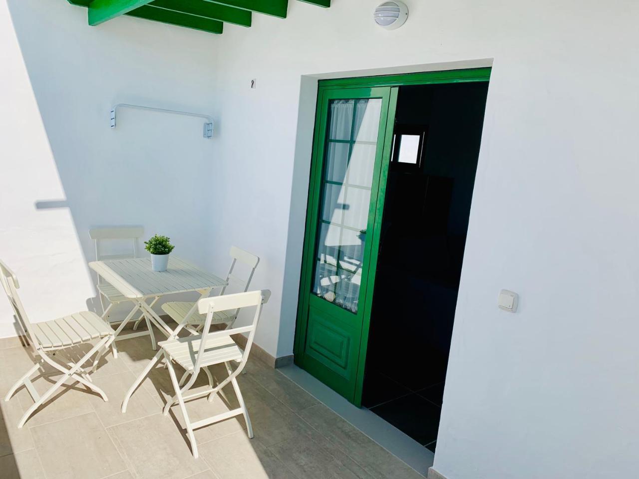 Apartamentos Zalabar ติอาส ภายนอก รูปภาพ
